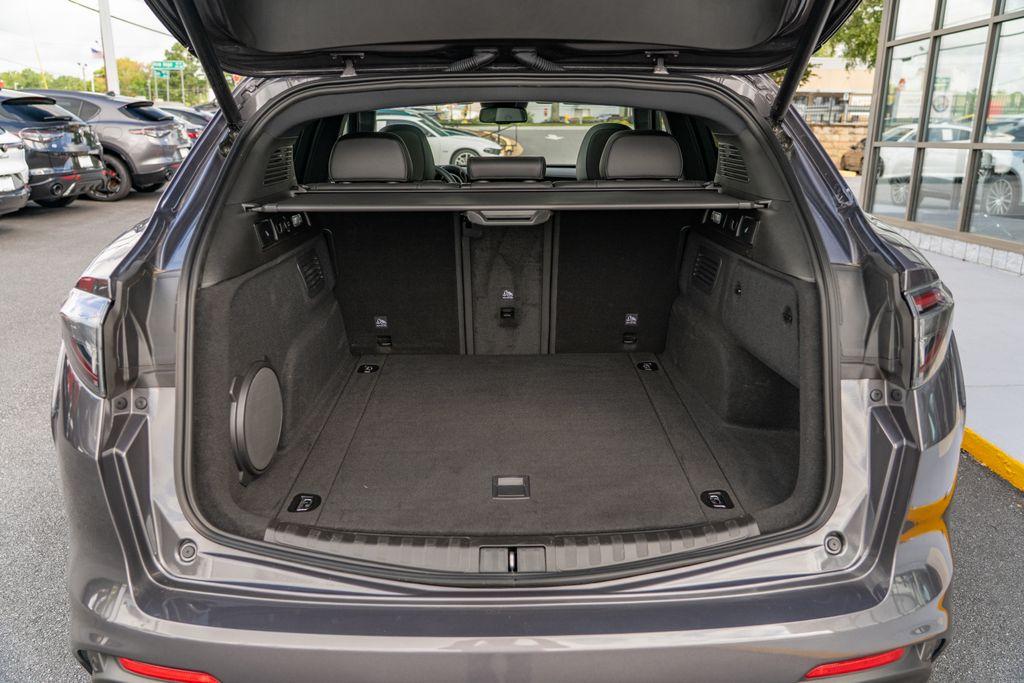 2024 Alfa Romeo Stelvio