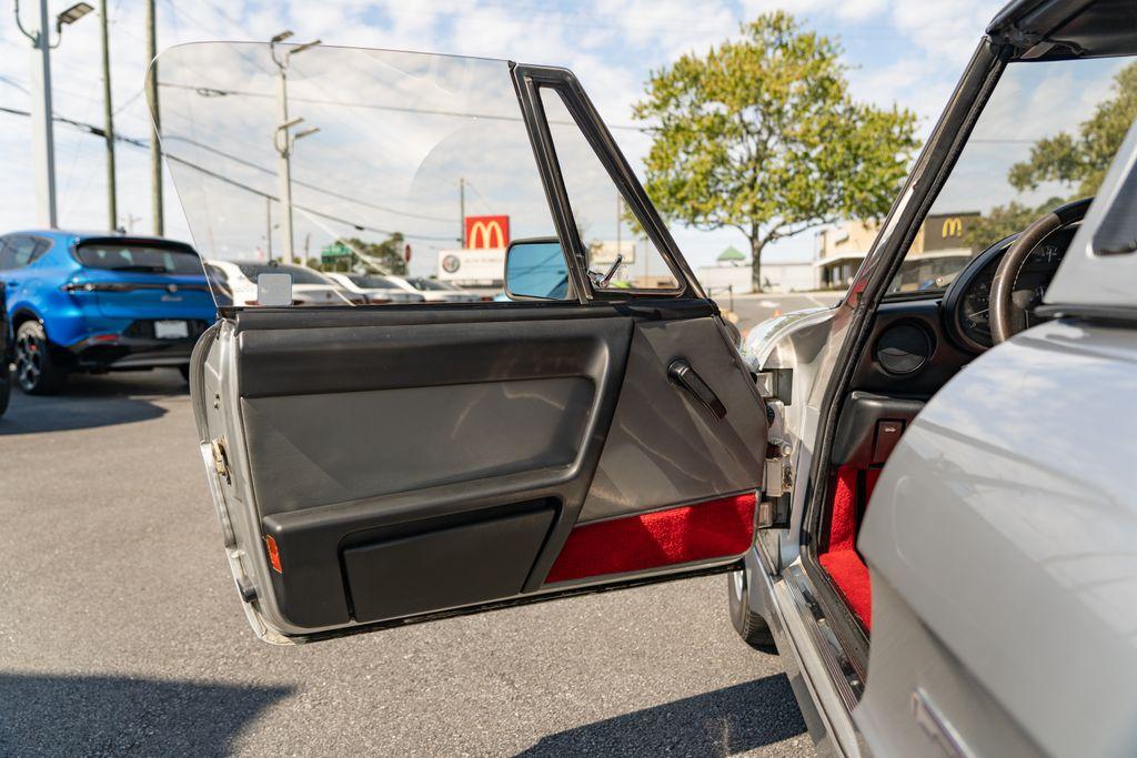 1987 Alfa Romeo Spider