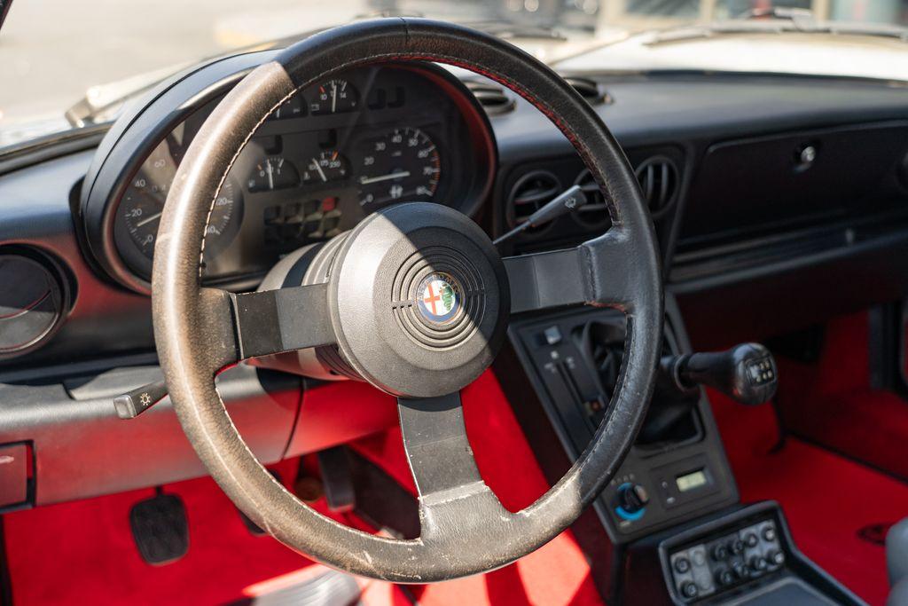 1987 Alfa Romeo Spider