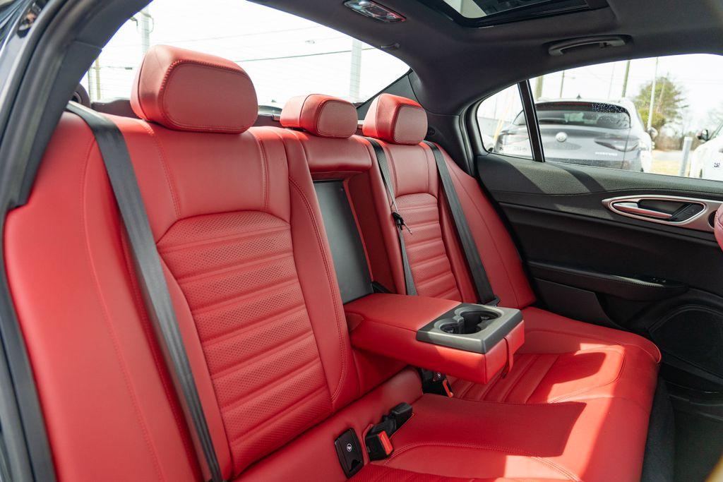2025 Alfa Romeo Giulia