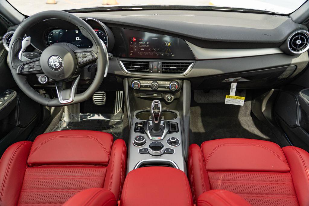 2025 Alfa Romeo Giulia