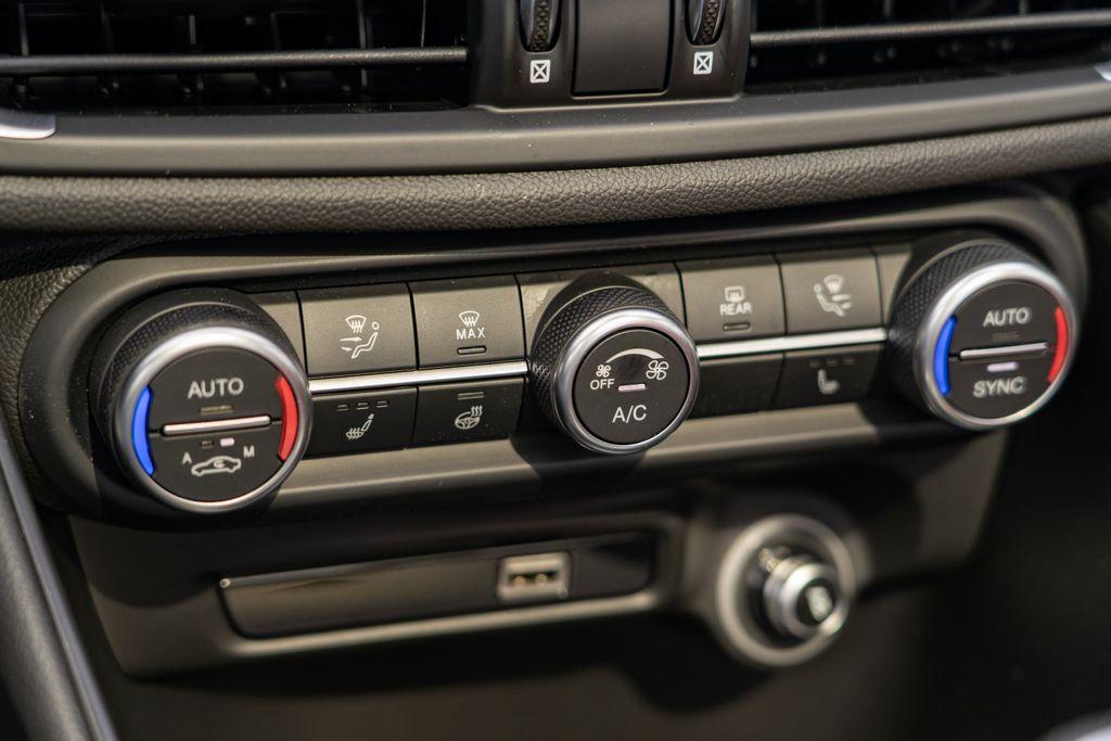 2025 Alfa Romeo Giulia