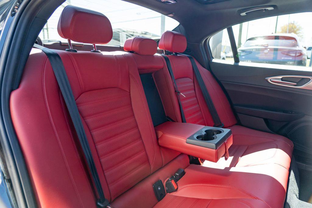 2025 Alfa Romeo Giulia