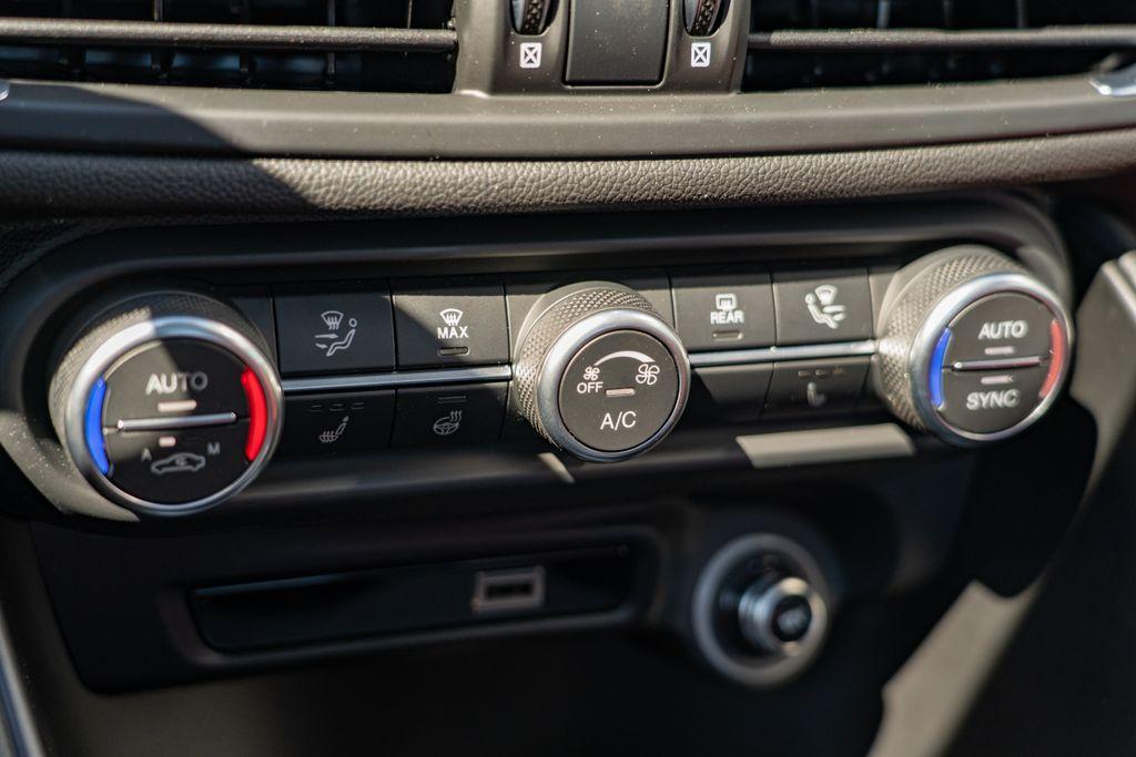 2025 Alfa Romeo Giulia