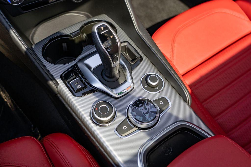 2025 Alfa Romeo Giulia