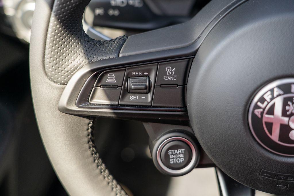 2025 Alfa Romeo Giulia