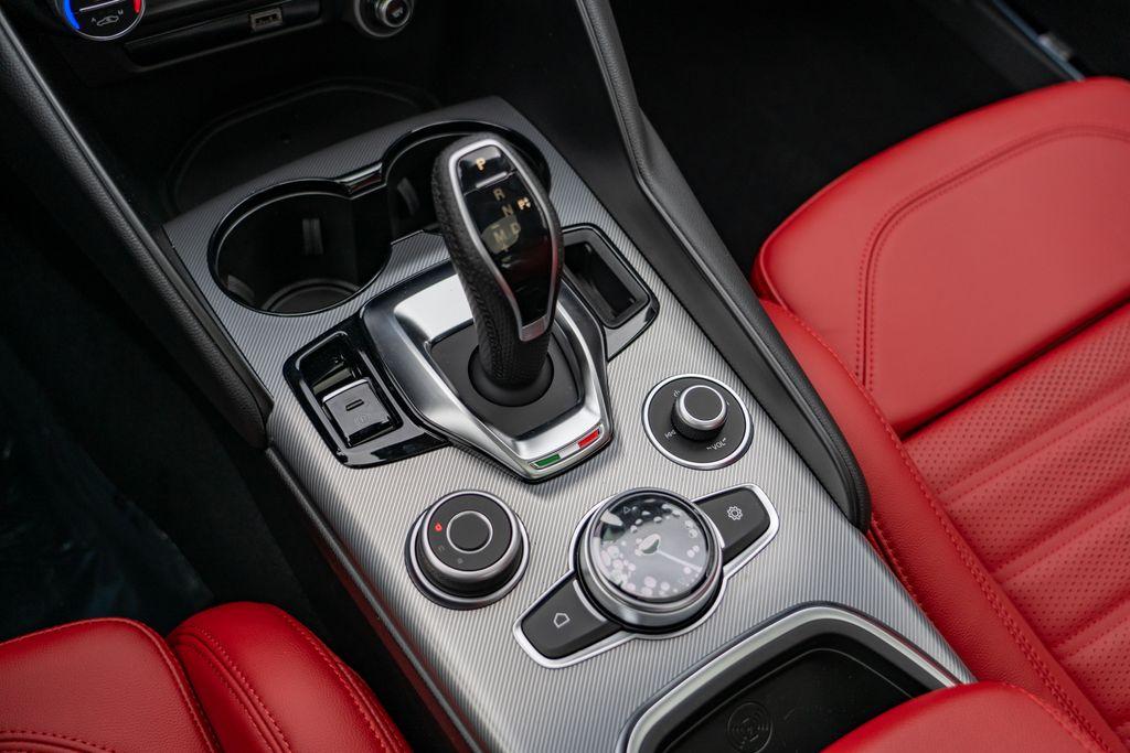 2025 Alfa Romeo Giulia