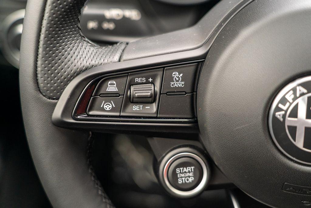 2025 Alfa Romeo Giulia