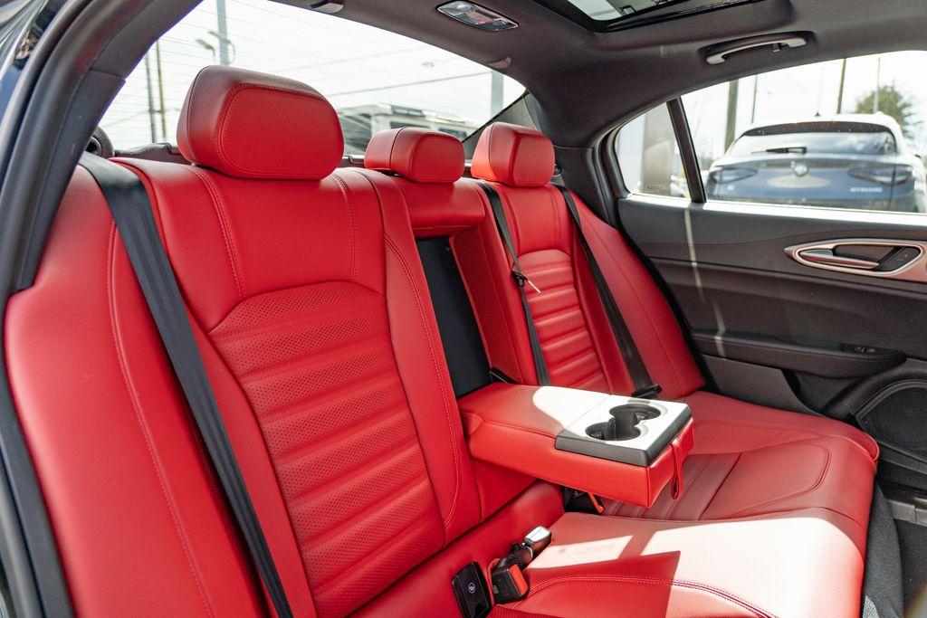 2025 Alfa Romeo Giulia