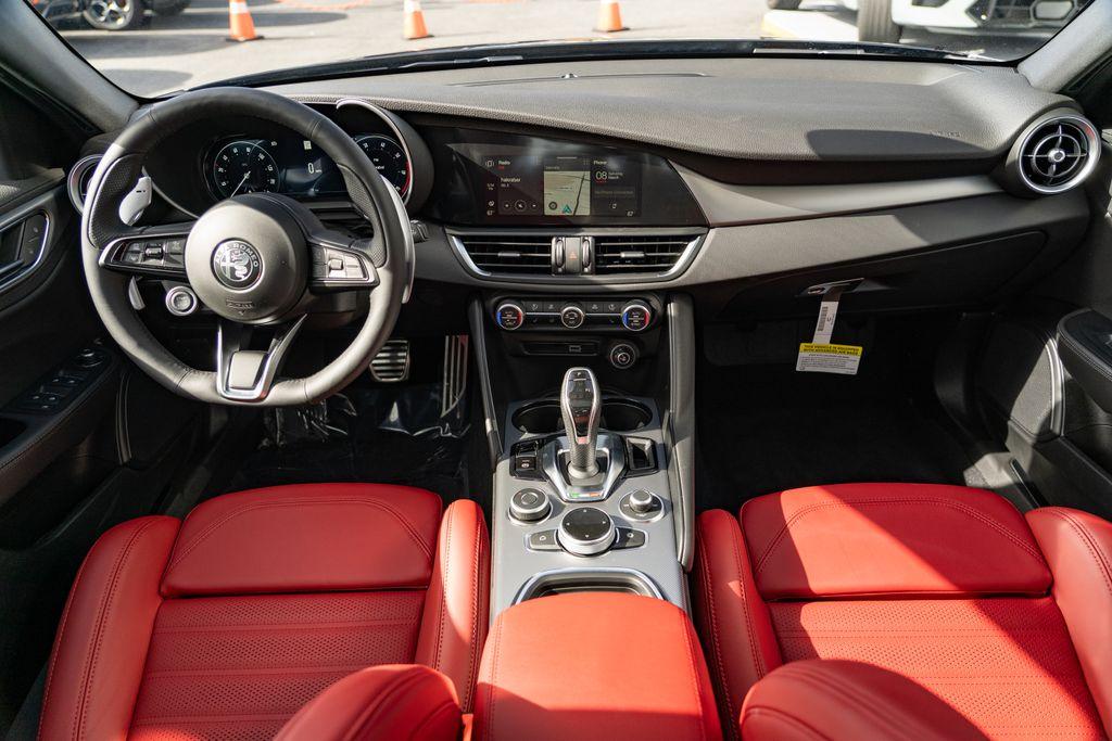 2025 Alfa Romeo Giulia