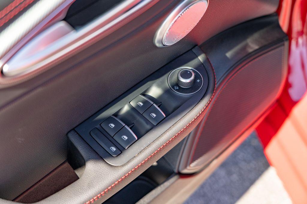 2025 Alfa Romeo Giulia
