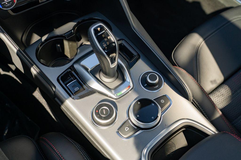 2025 Alfa Romeo Giulia