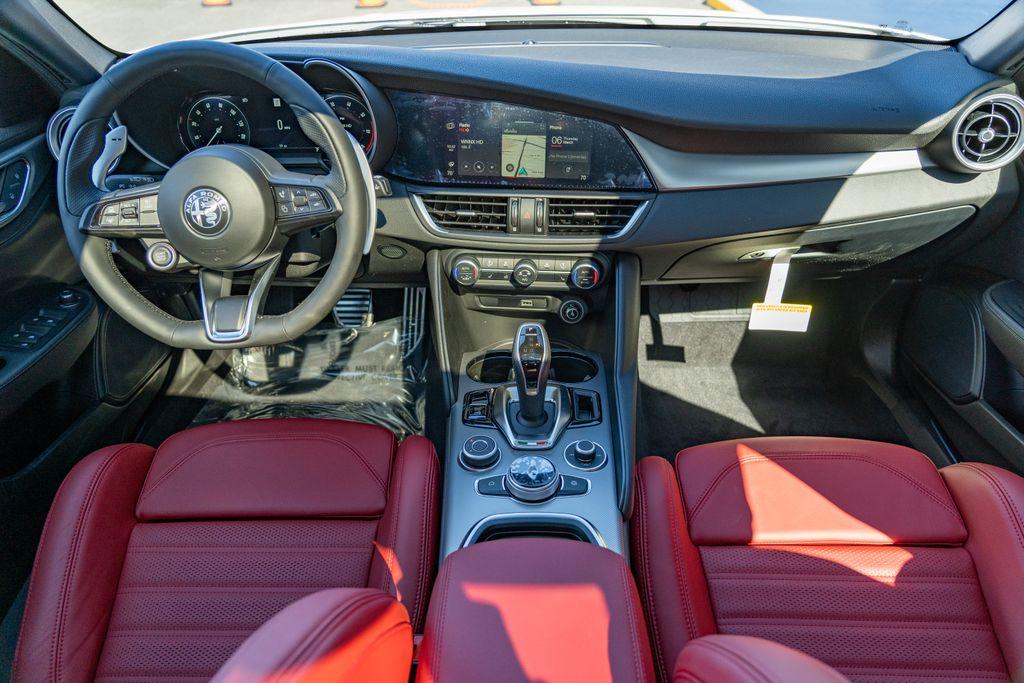 2025 Alfa Romeo Giulia