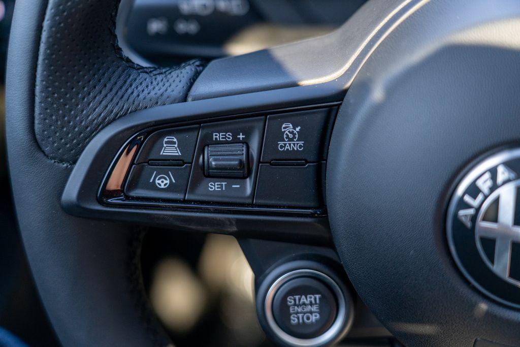 2025 Alfa Romeo Giulia
