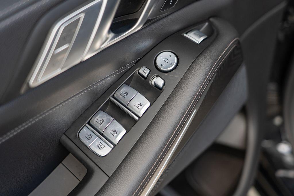 2022 BMW X7