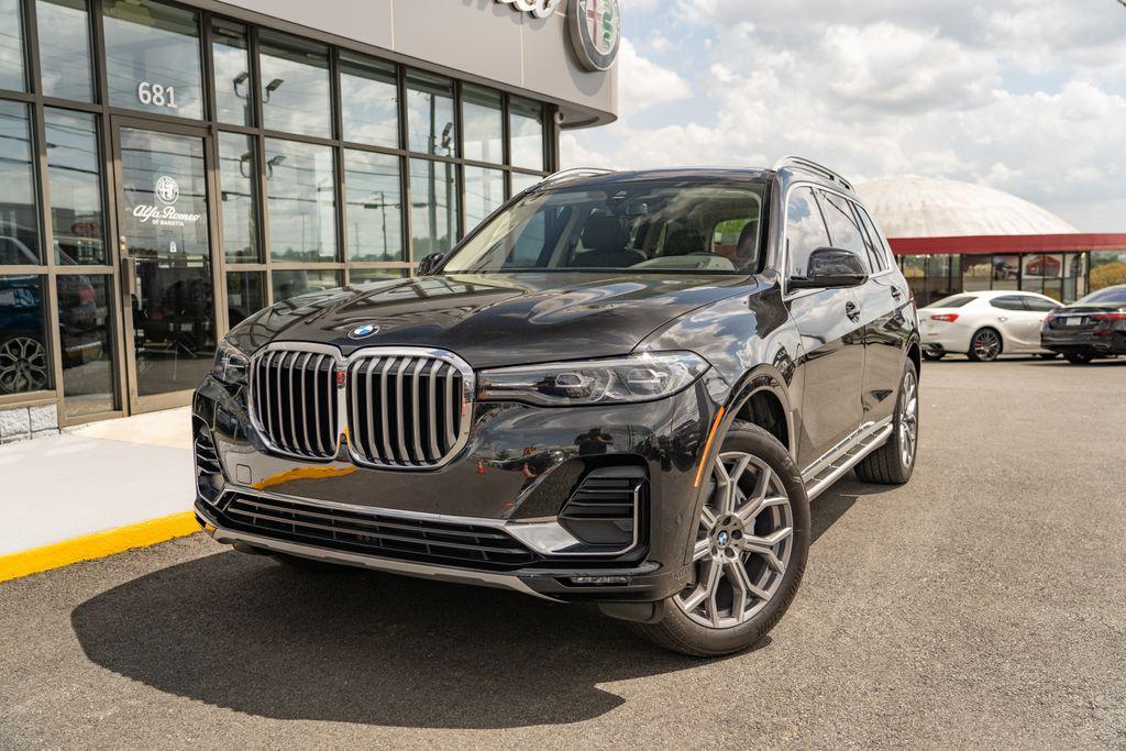 2022 BMW X7