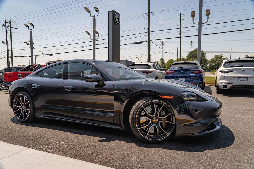 2023 Porsche Taycan