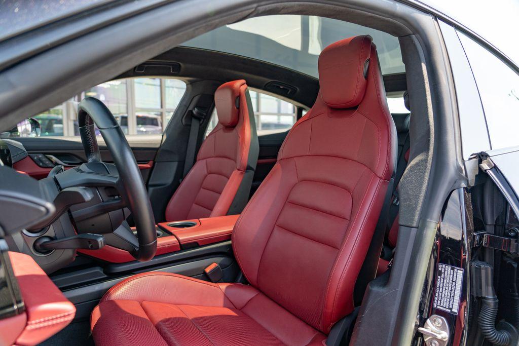 2023 Porsche Taycan