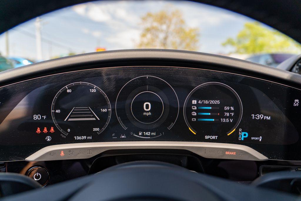 2023 Porsche Taycan