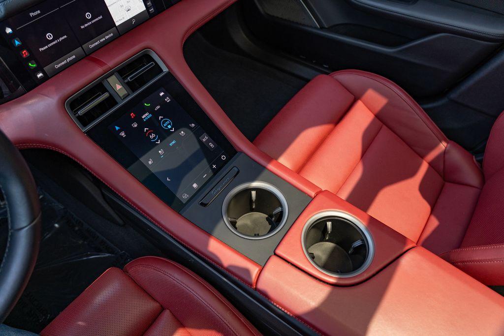 2023 Porsche Taycan