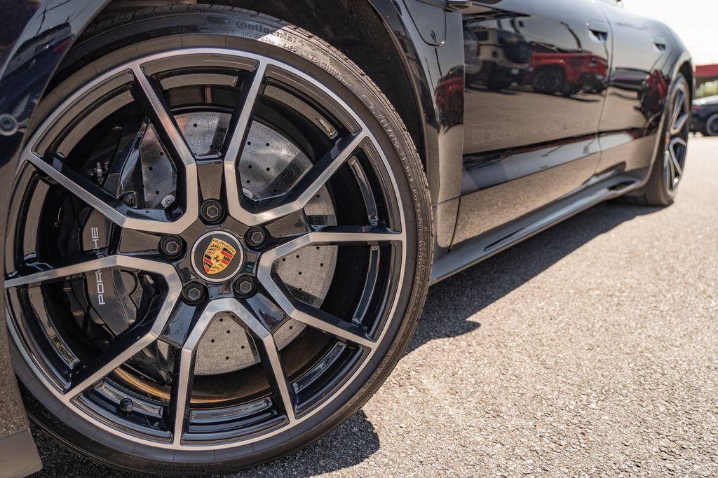 2023 Porsche Taycan