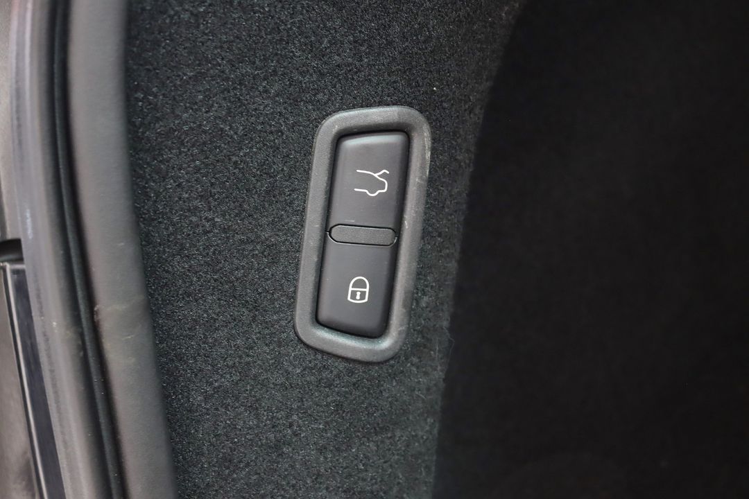 2021 Maserati Levante