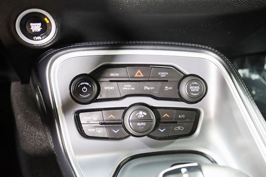 2021 Dodge Challenger