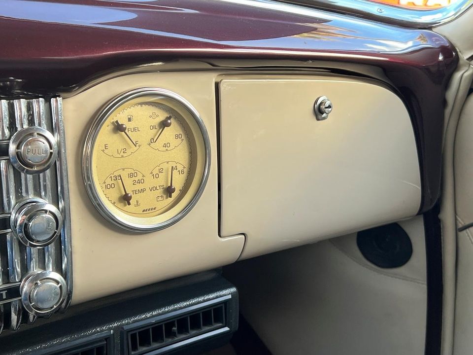 1953 BUICK CONVERTIBLE