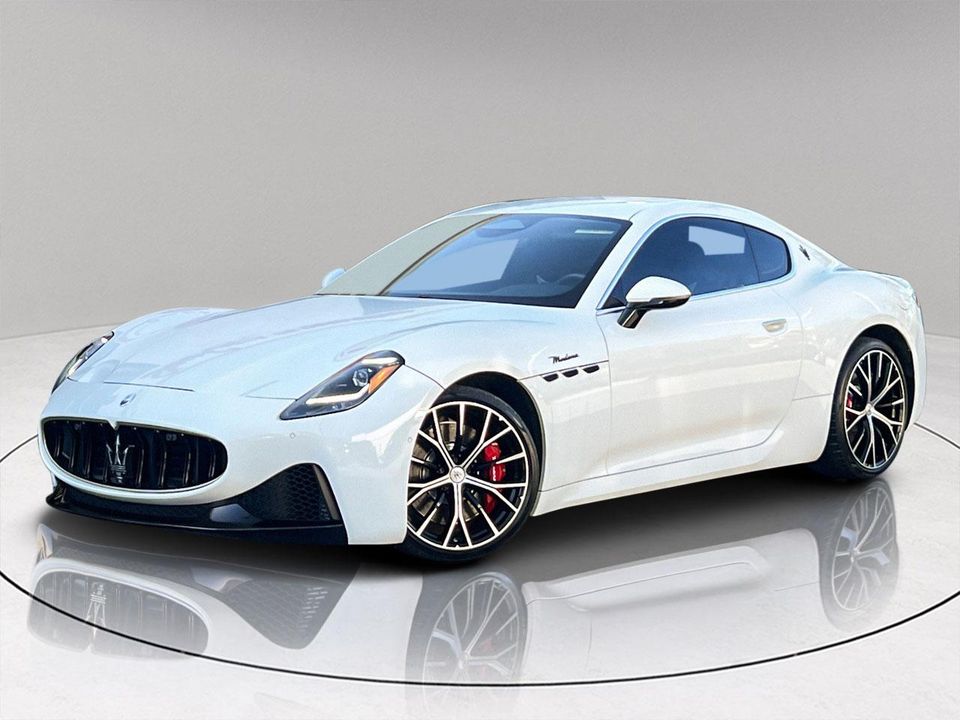2024 MASERATI GRANTURISMO