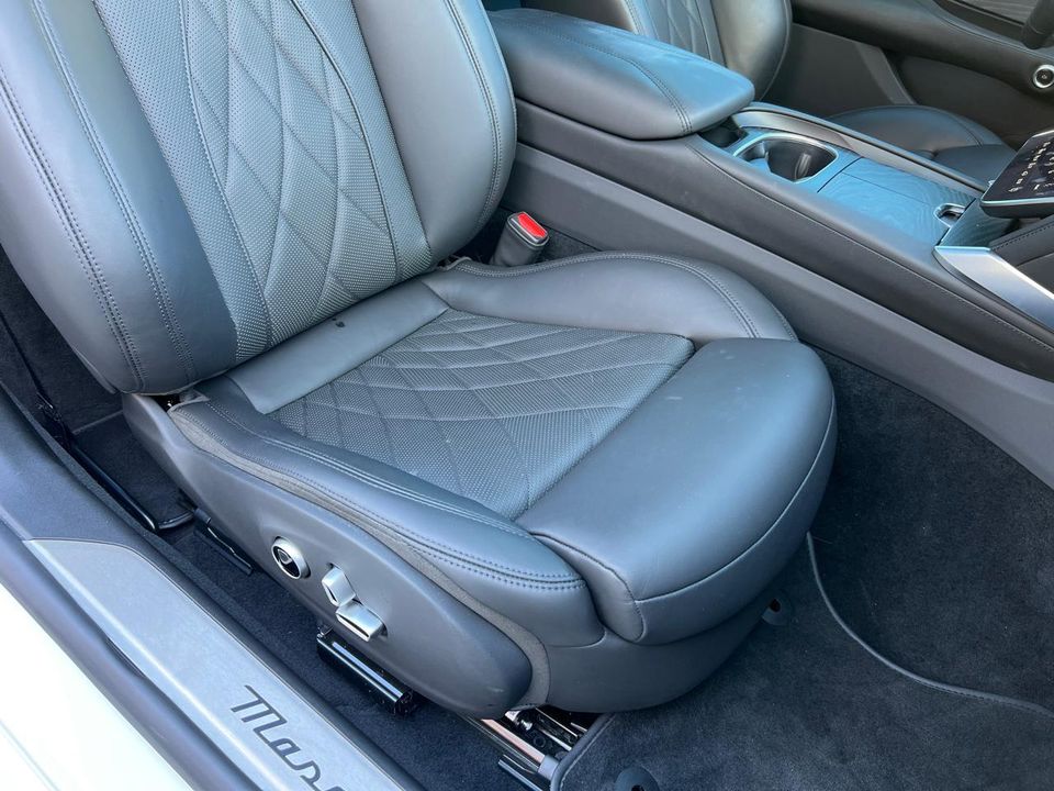 2024 MASERATI GRANTURISMO