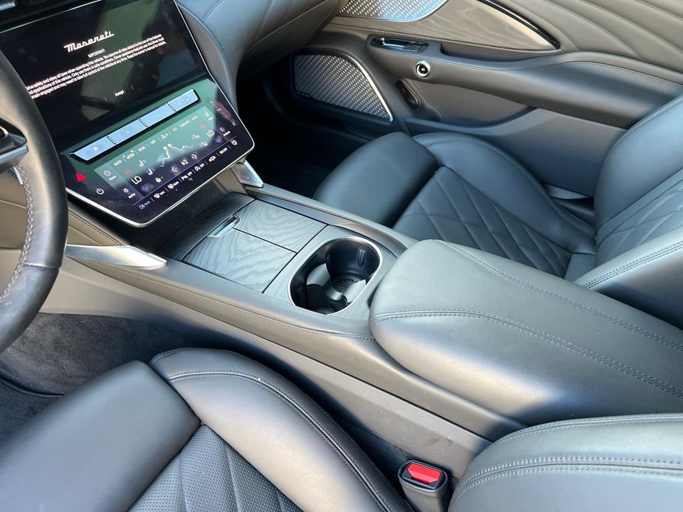 2024 MASERATI GRANTURISMO