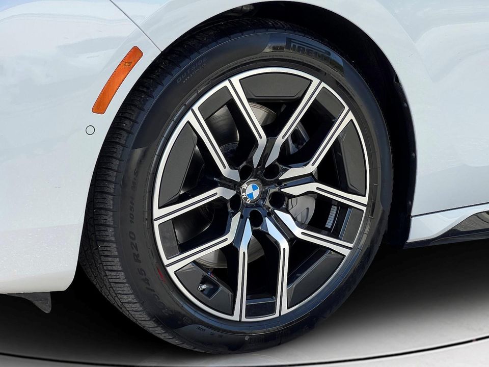 2024 BMW 740