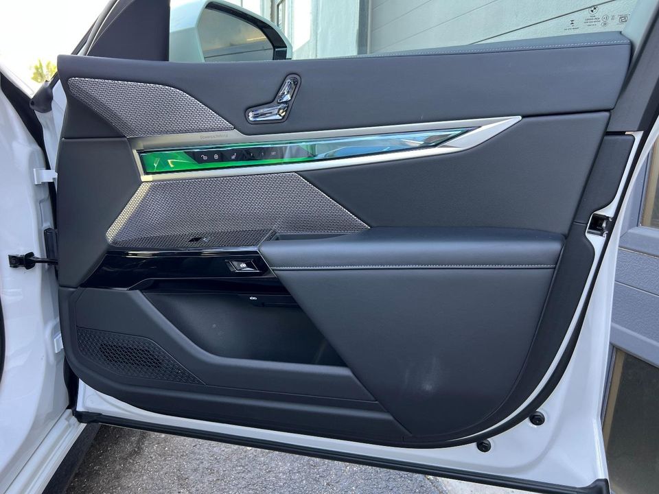 2024 BMW 740