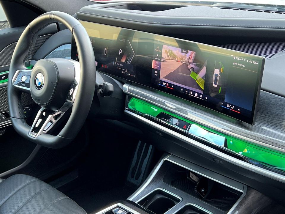 2024 BMW 740