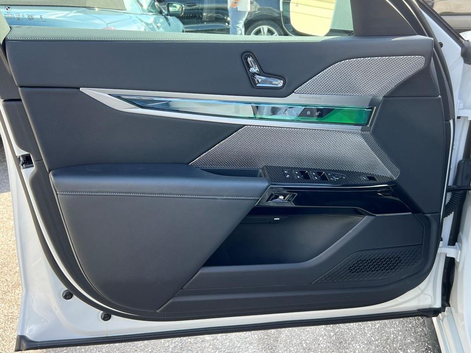 2024 BMW 740