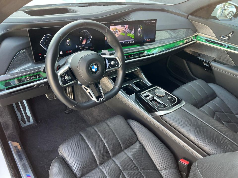 2024 BMW 740