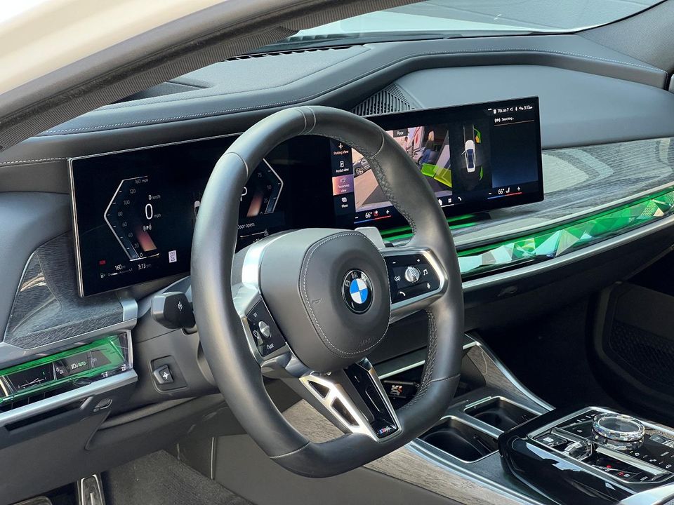 2024 BMW 740