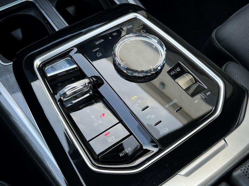 2024 BMW 740