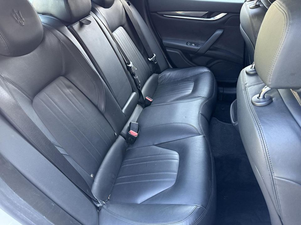 2016 MASERATI GHIBLI