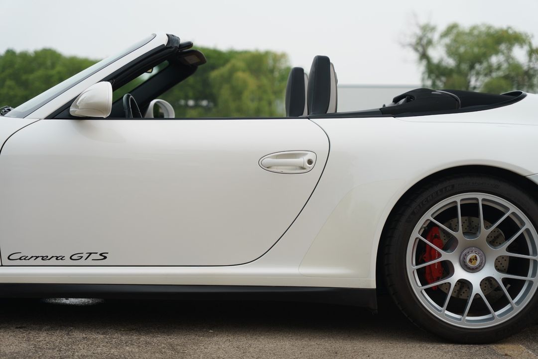 2012 PORSCHE 911