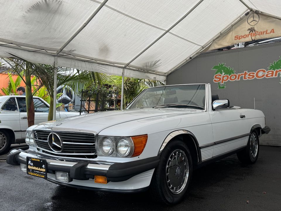 1988 Mercedes-Benz 560-Class