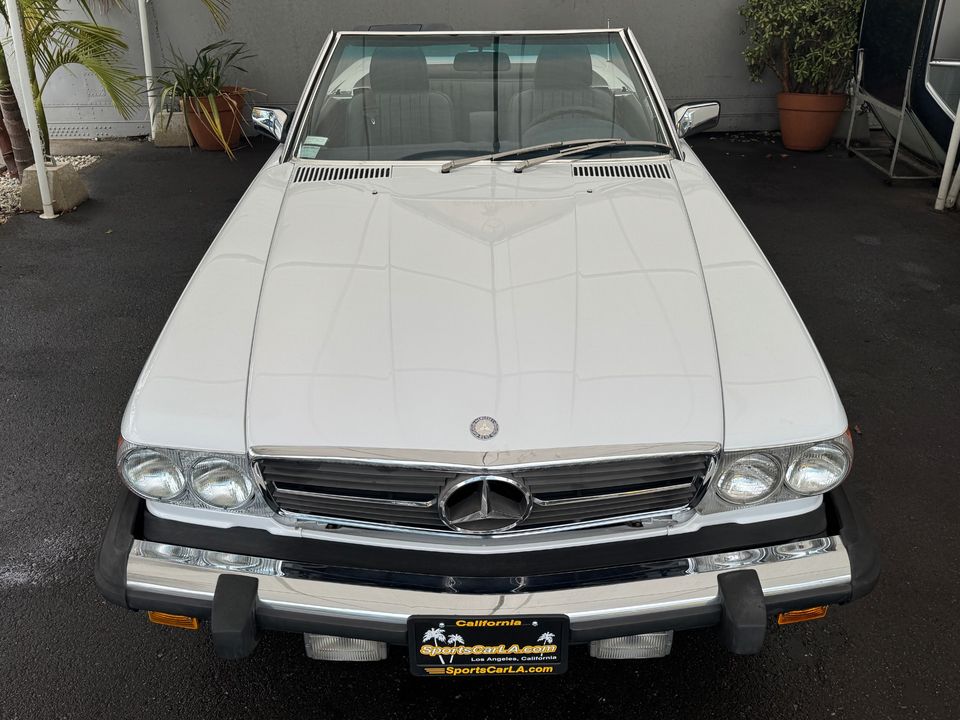 1988 Mercedes-Benz 560-Class