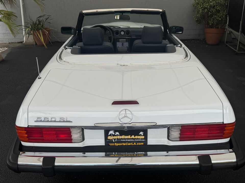 1988 Mercedes-Benz 560-Class