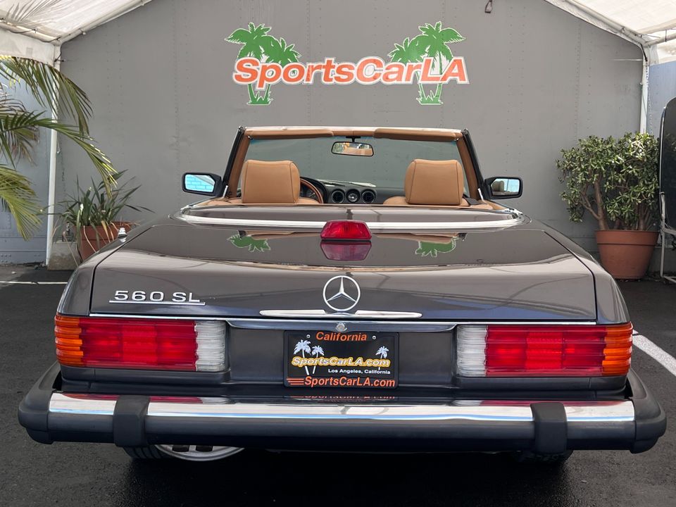 1987 Mercedes-Benz 560-Class