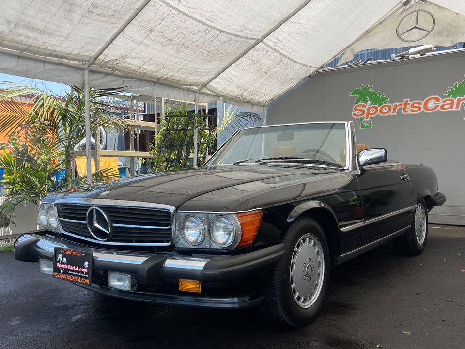 1986 Mercedes-Benz 560-Class