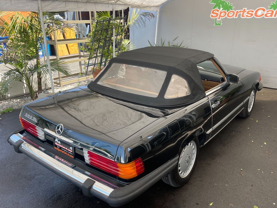 1986 Mercedes-Benz 560-Class