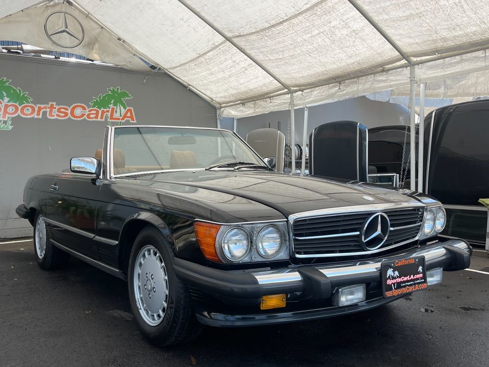 1986 Mercedes-Benz 560-Class
