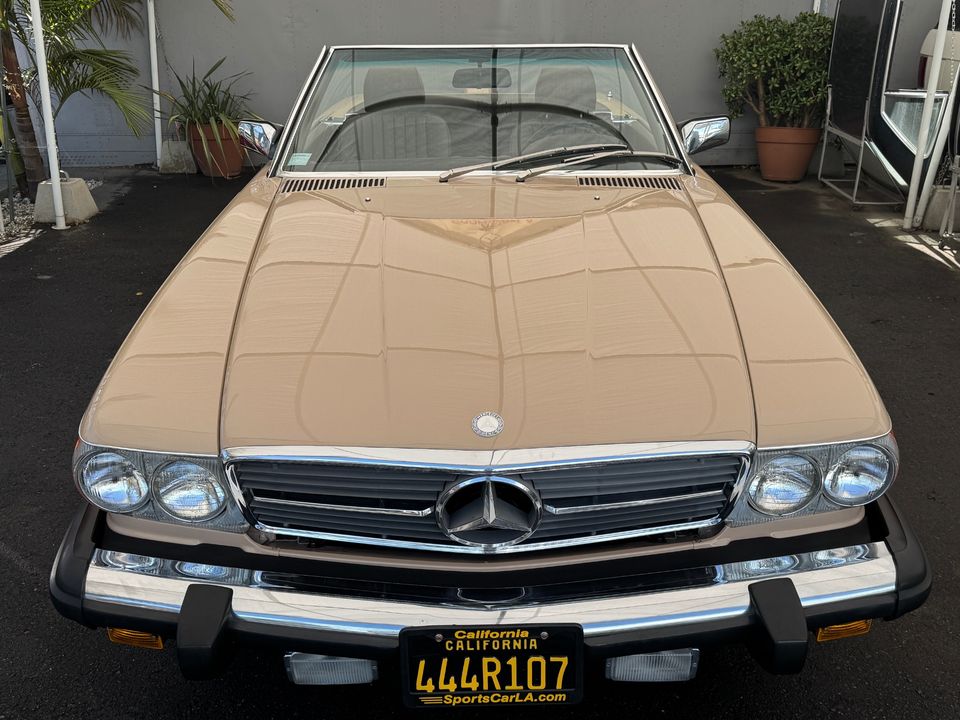 1986 Mercedes-Benz 560-Class