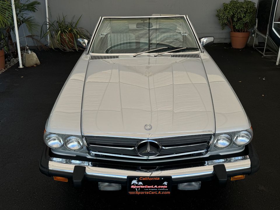 1987 Mercedes-Benz 560 Class