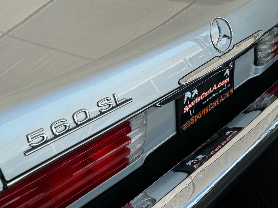 1987 Mercedes-Benz 560 Class